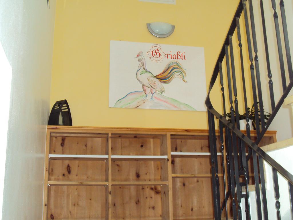 Haus Fliri Hotel Curon Venosta Exterior photo